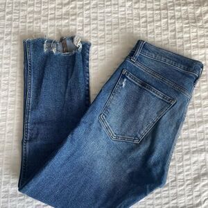 Gap Women's Distressed Straight Leg Jeans